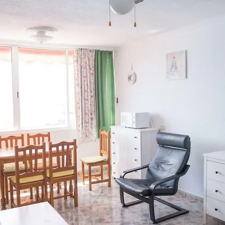 Appartement Europa 1 *