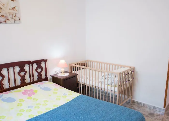 Europa 1 Puerto de Santiago (Tenerife)